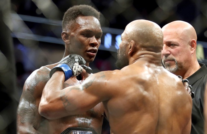 Chabib nebol jediný. Bilanciu bez prehry majú v UFC viacerí